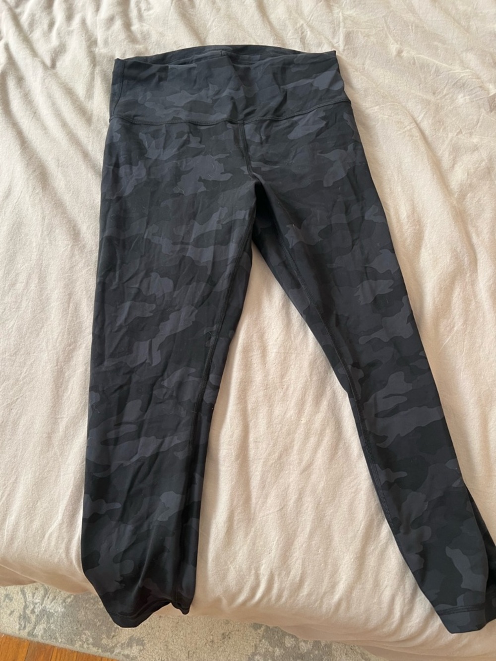 Lululemon Black Grey Camo High-Waist Leggings
